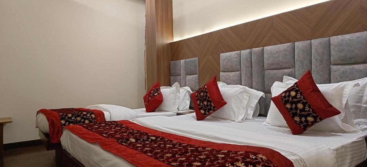 Hotel Batra Home Nizamuddin New Delhi Exterior foto