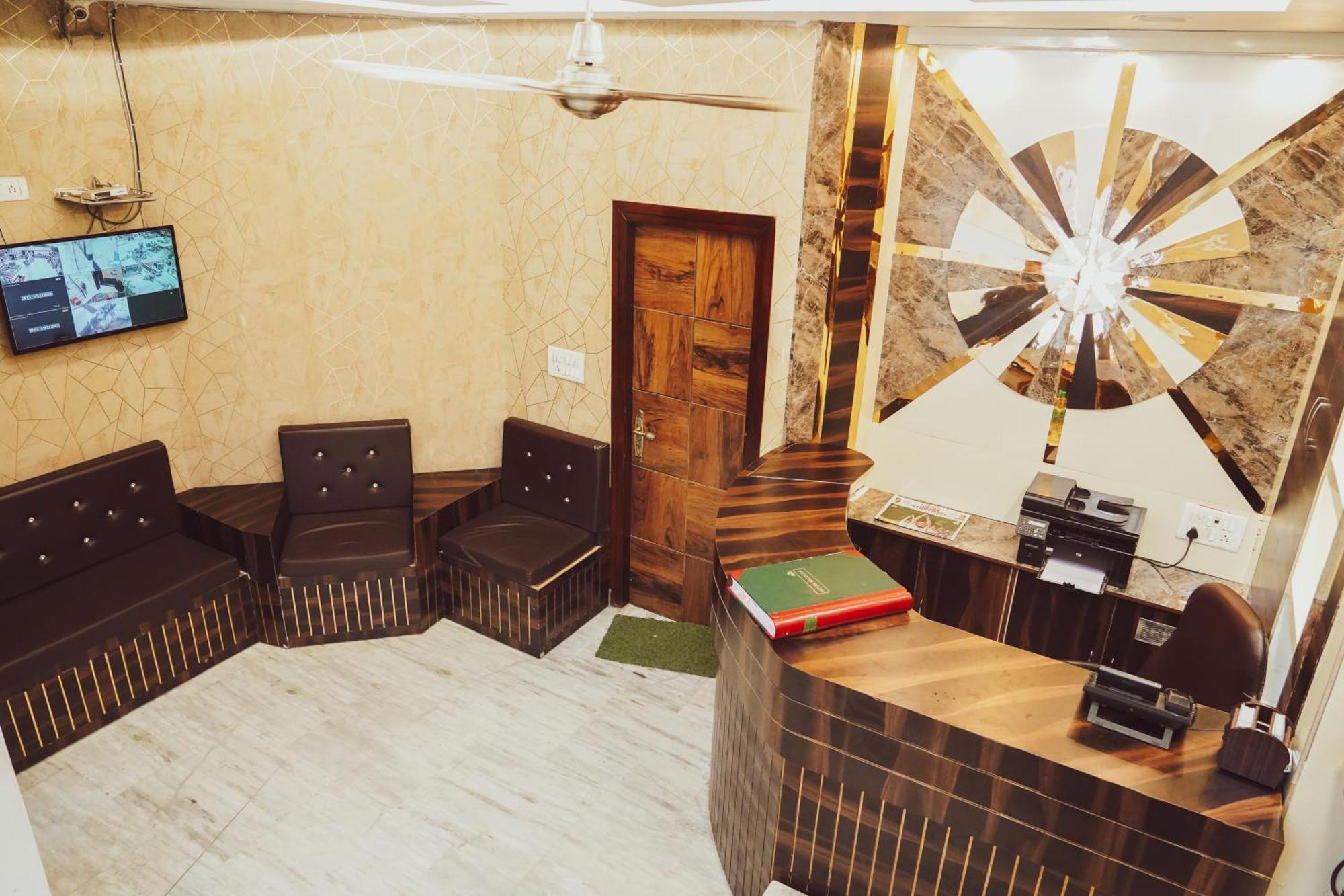 Hotel Batra Home Nizamuddin New Delhi Exterior foto