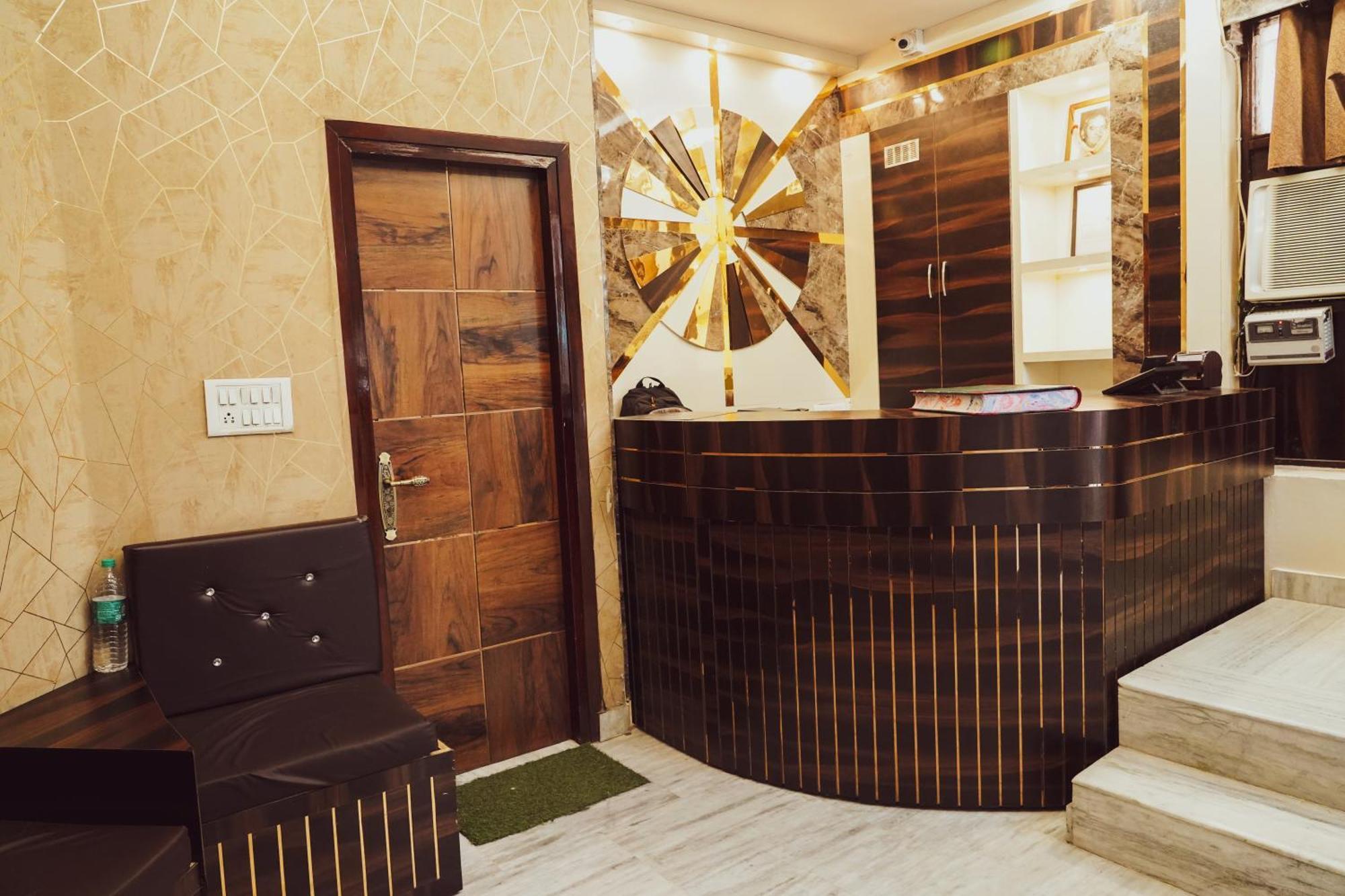 Hotel Batra Home Nizamuddin New Delhi Exterior foto